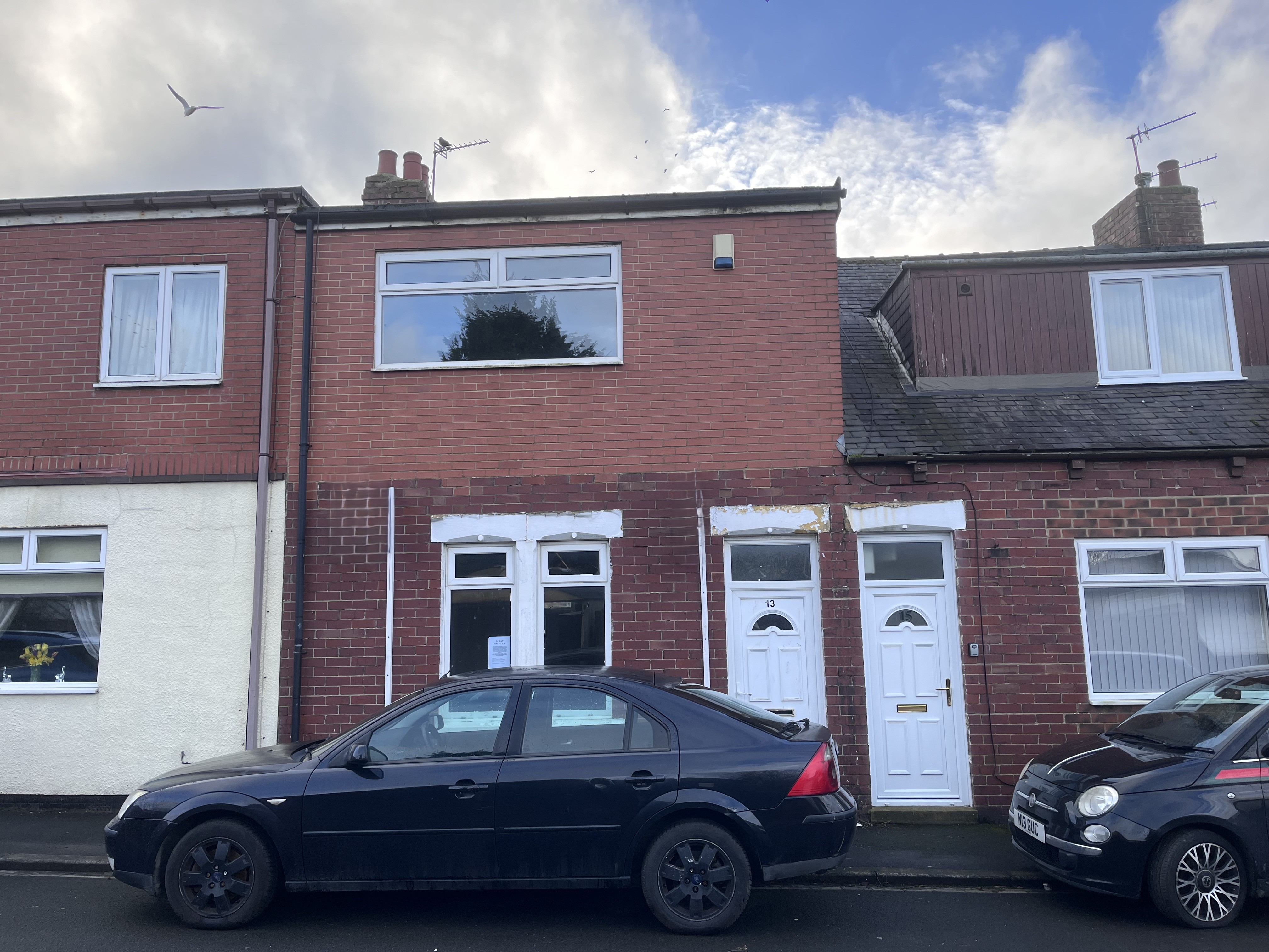  Terraced House For Sale