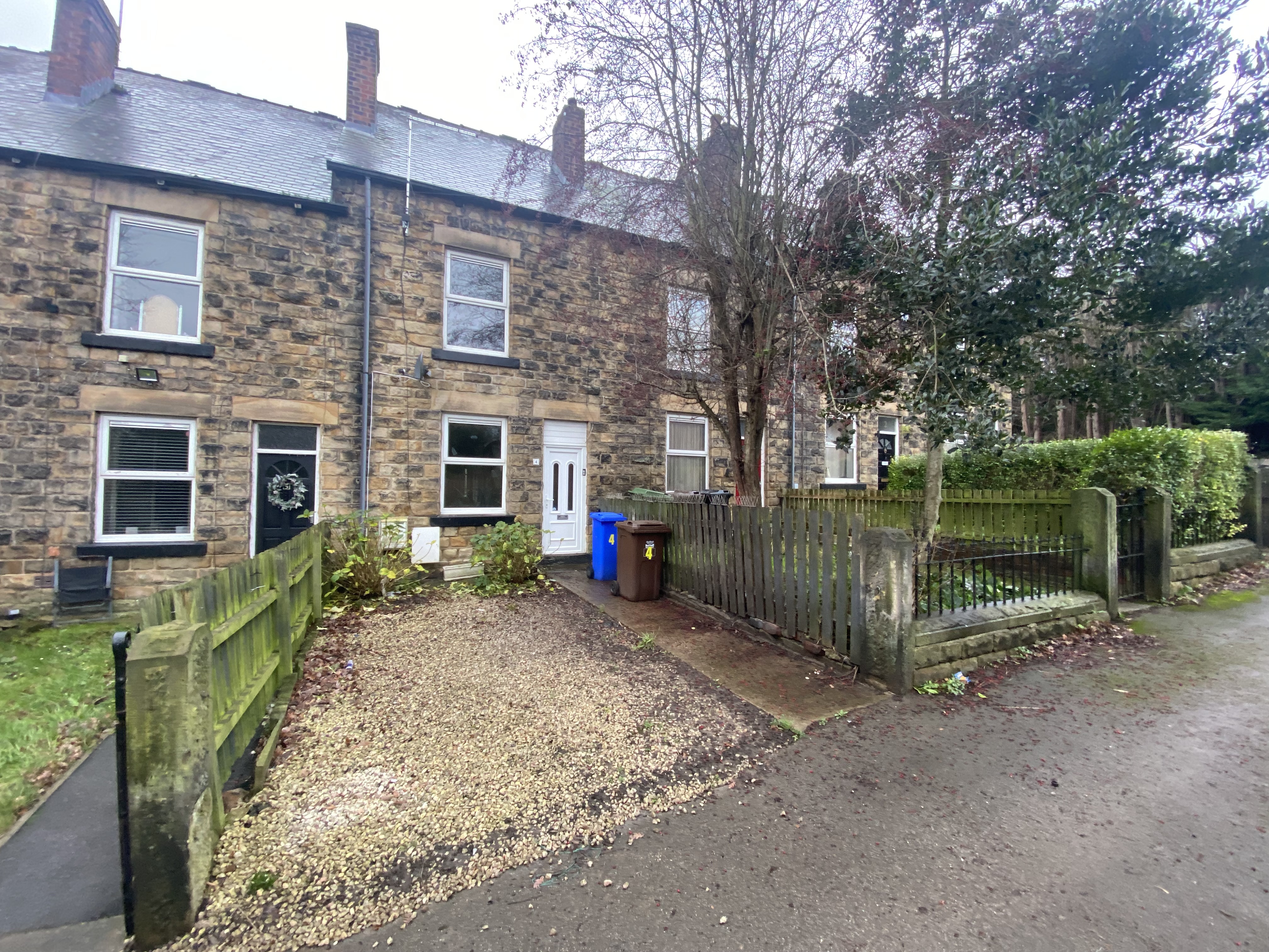  Terraced House For Sale