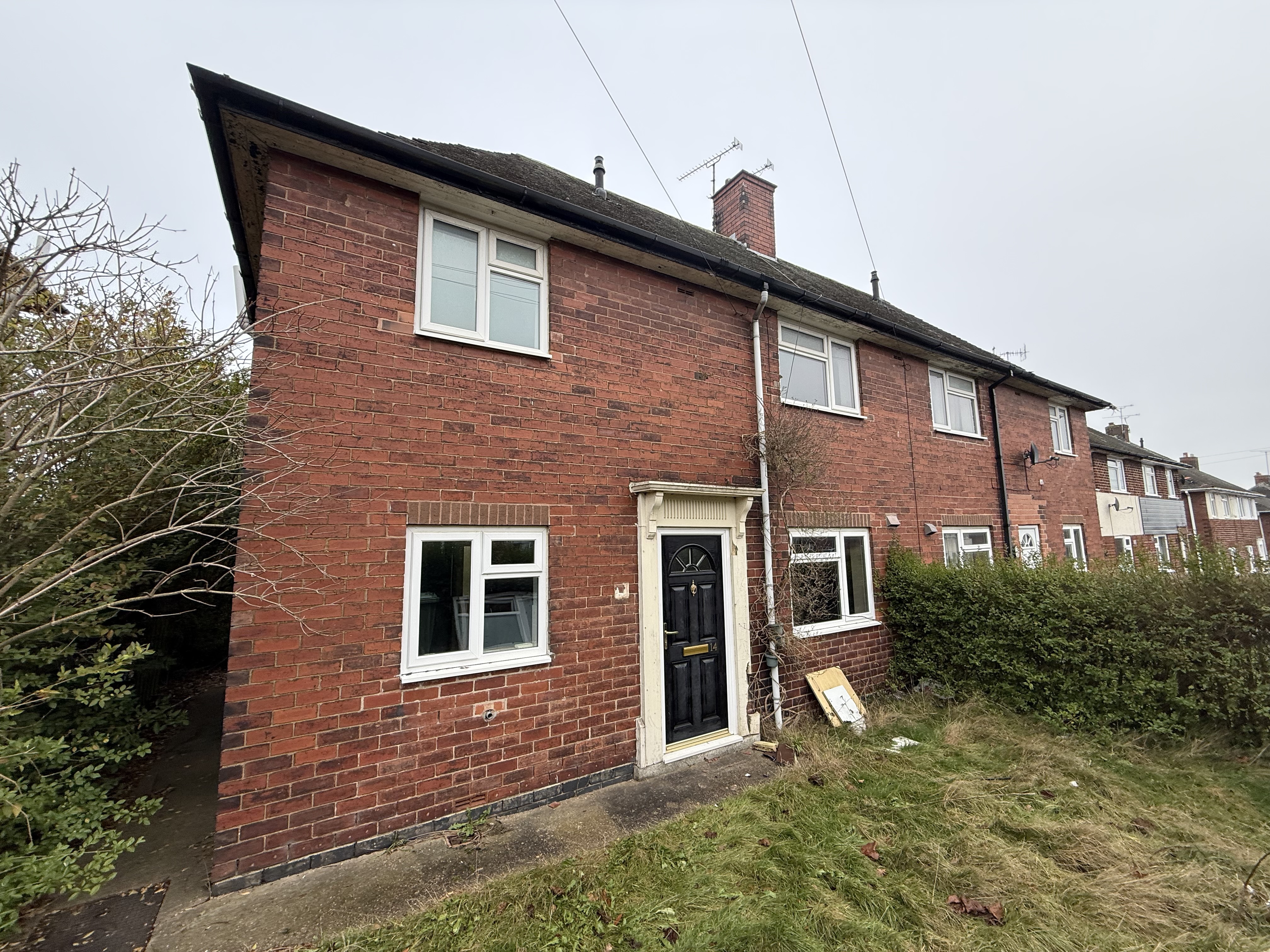  Semi-detached house For Sale
