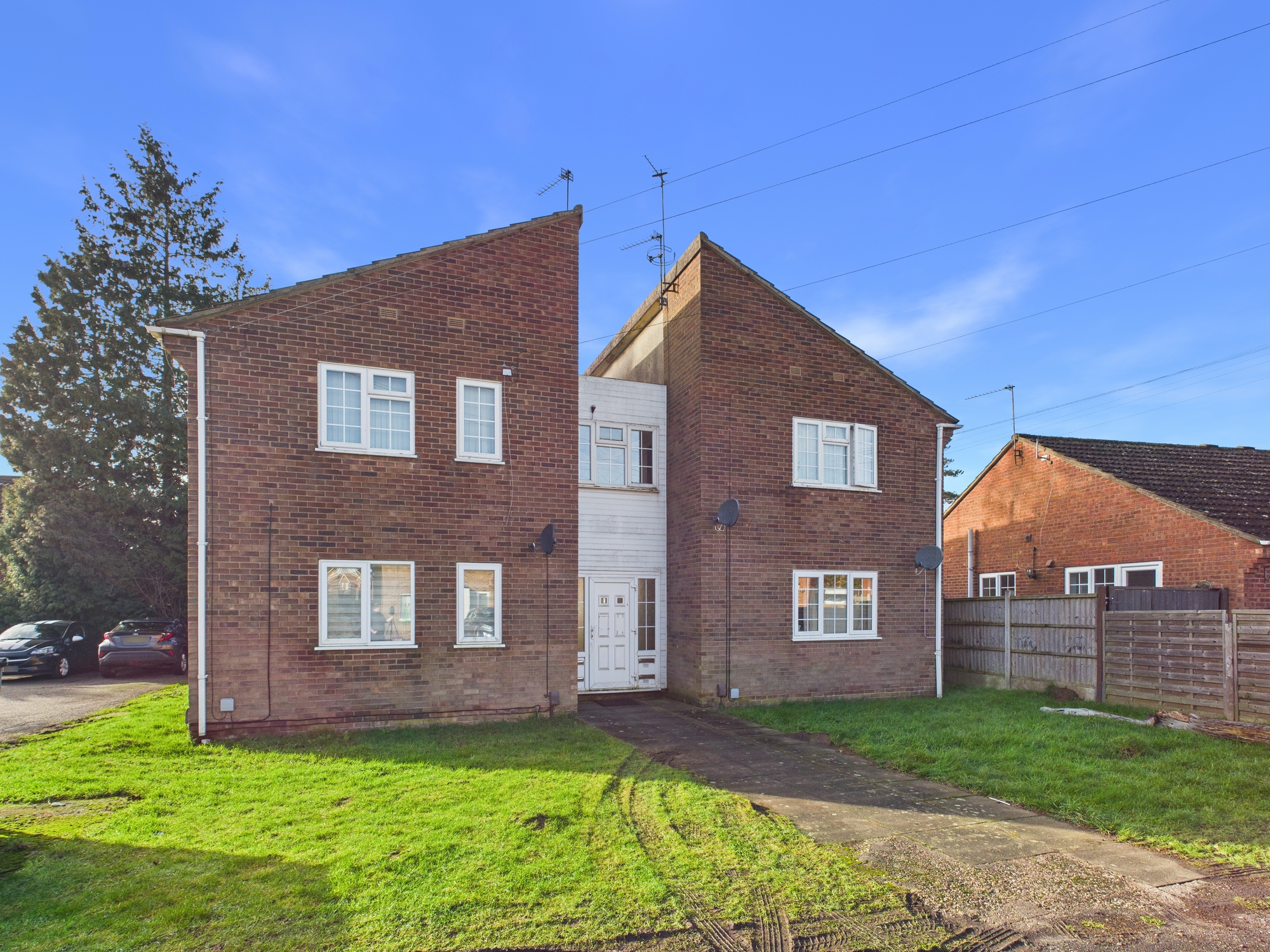  Flat For Sale