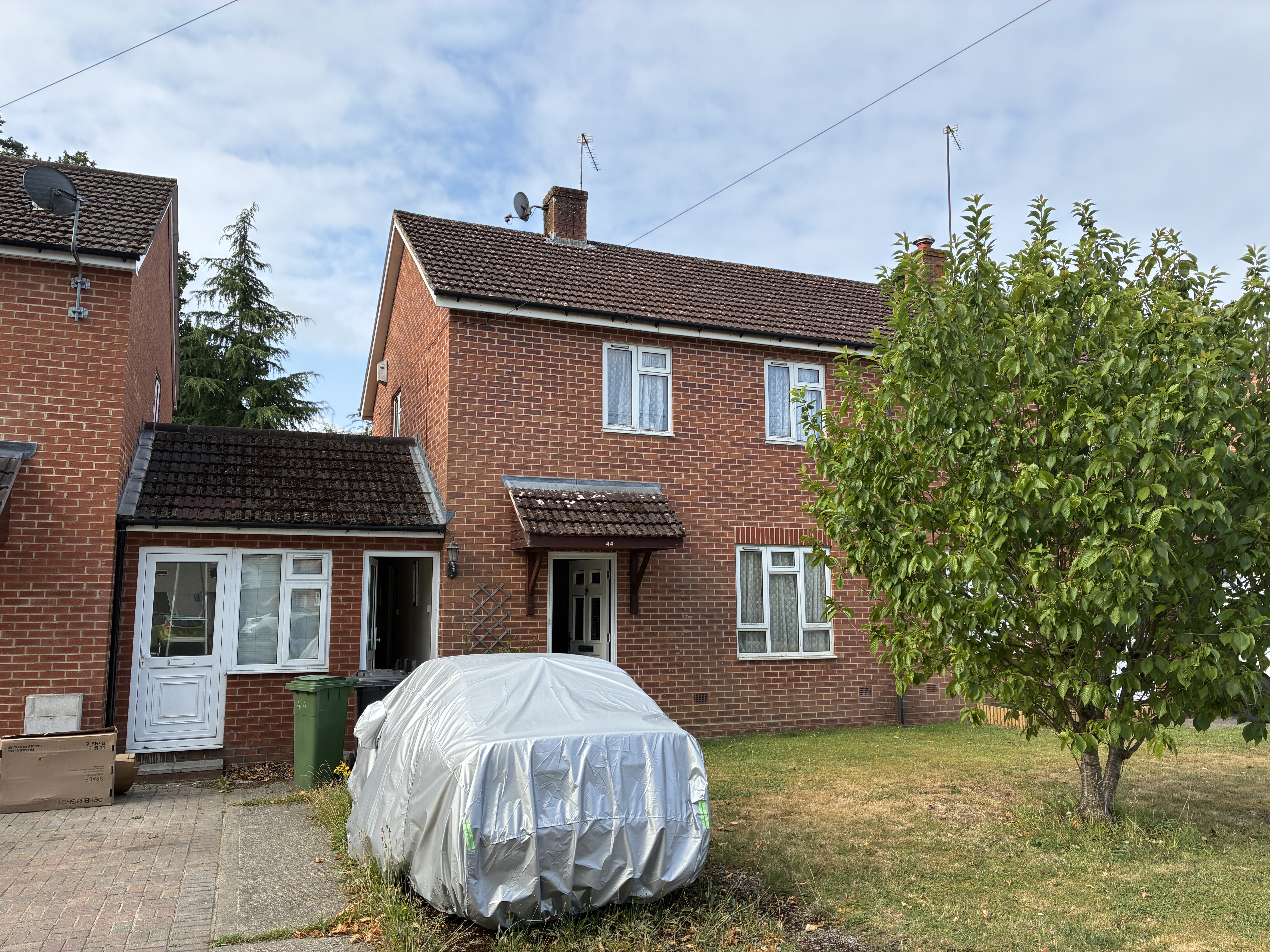  Terraced House For Sale