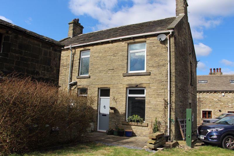  Terraced House For Sale