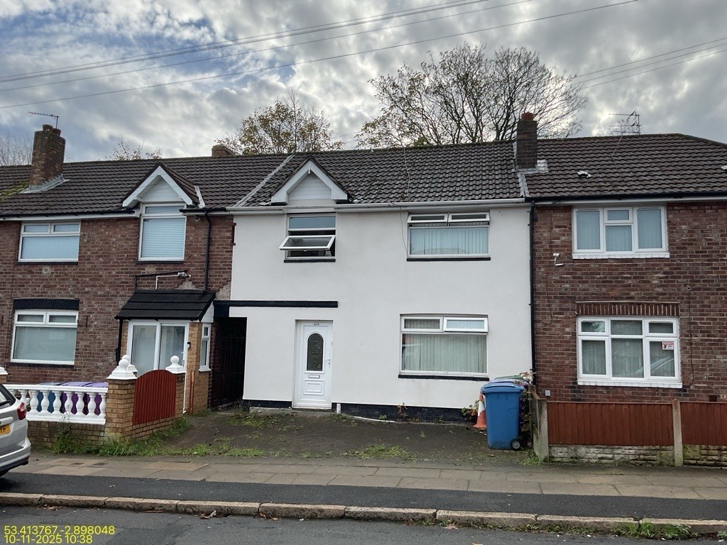  Terraced House For Sale