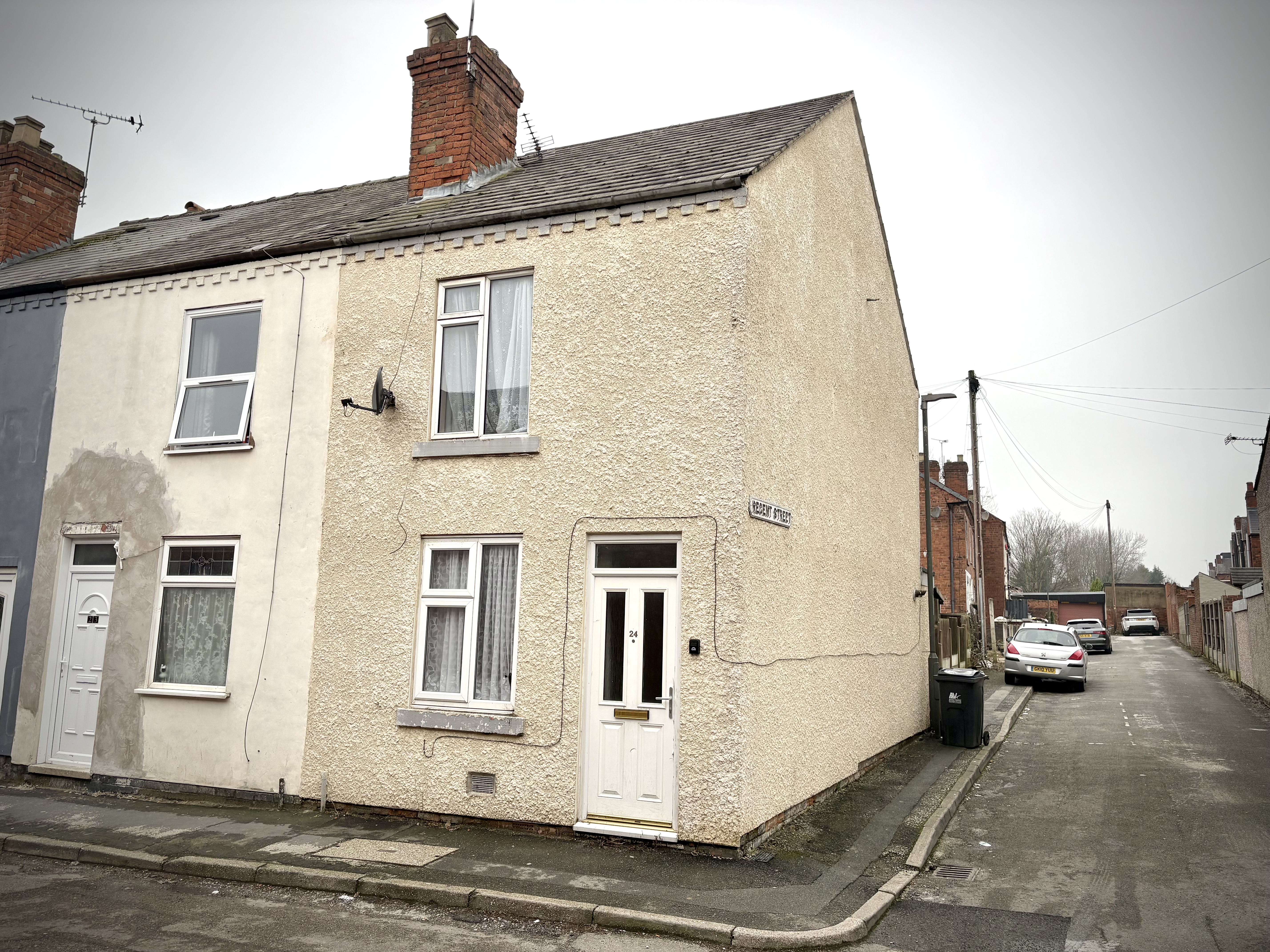  Terraced House For Sale