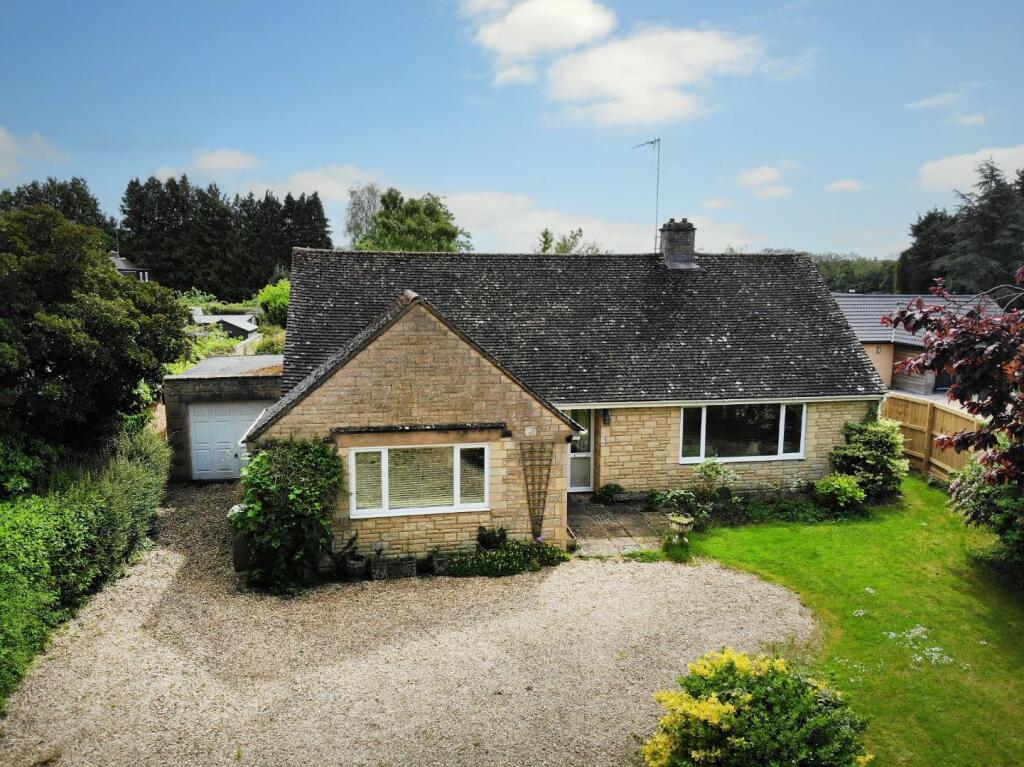  Detached bungalow For Sale
