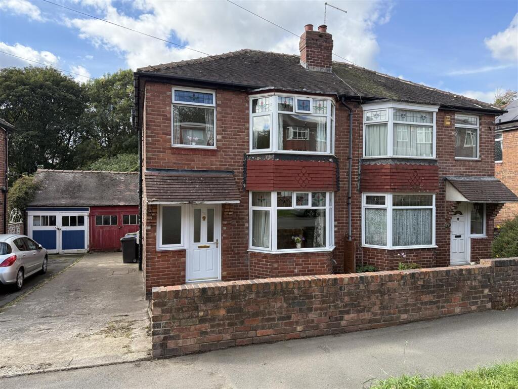  Semi-detached house For Sale