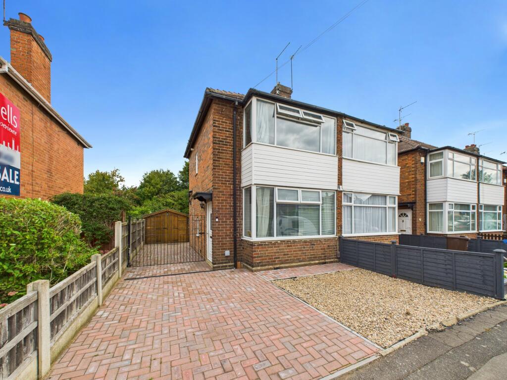  Semi-detached house For Sale