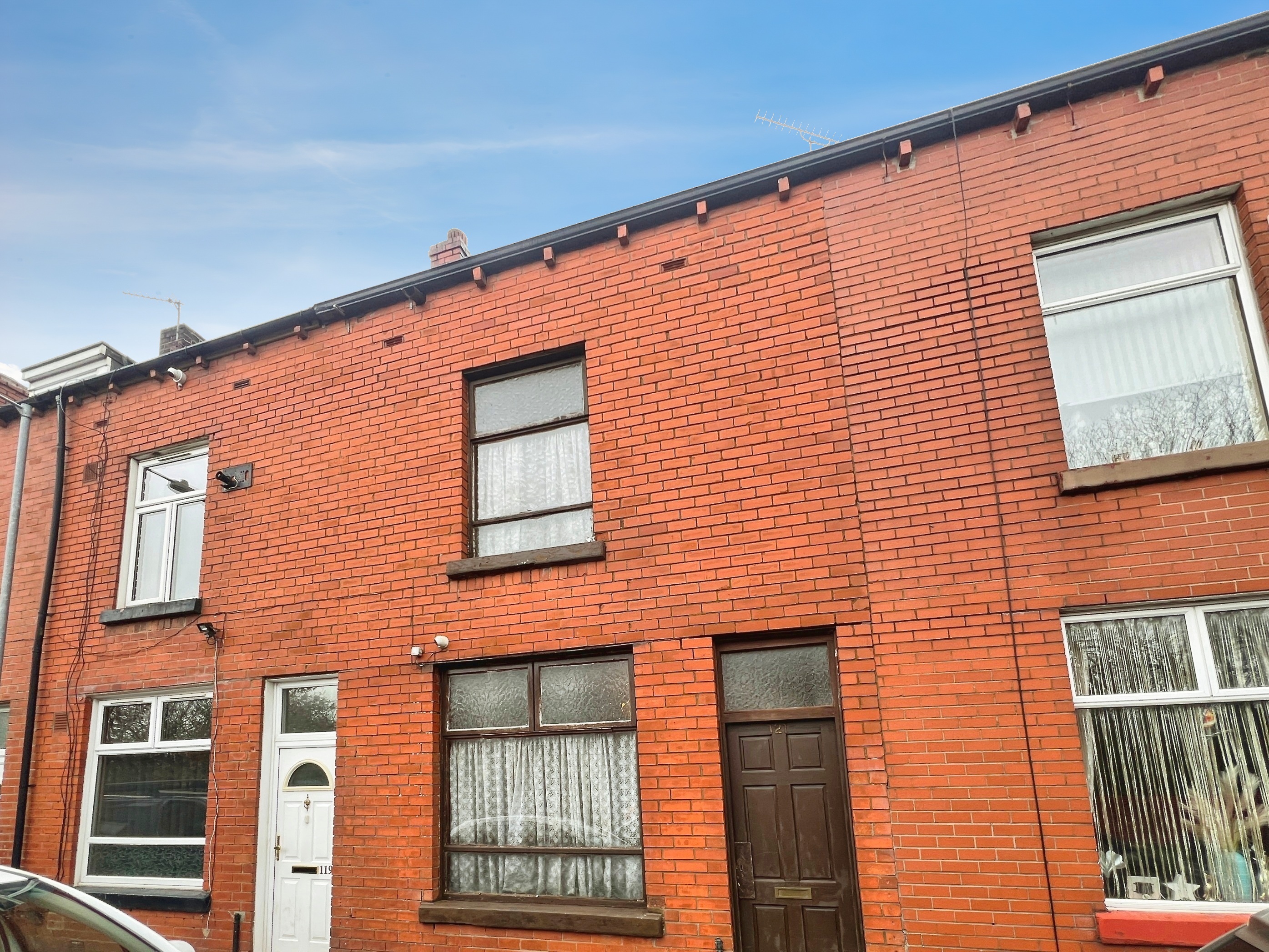  Terraced House For Sale
