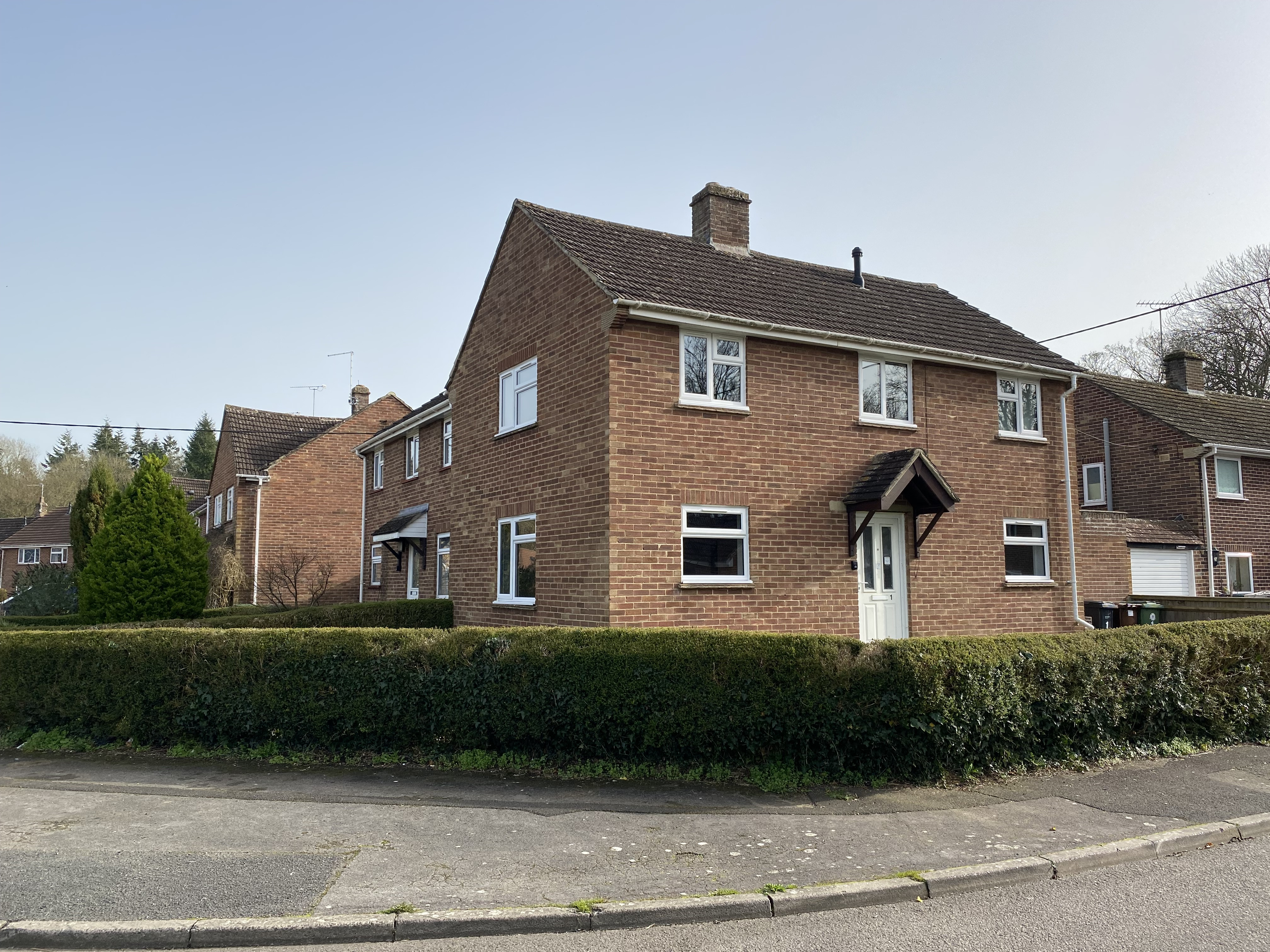  Semi-detached house For Sale
