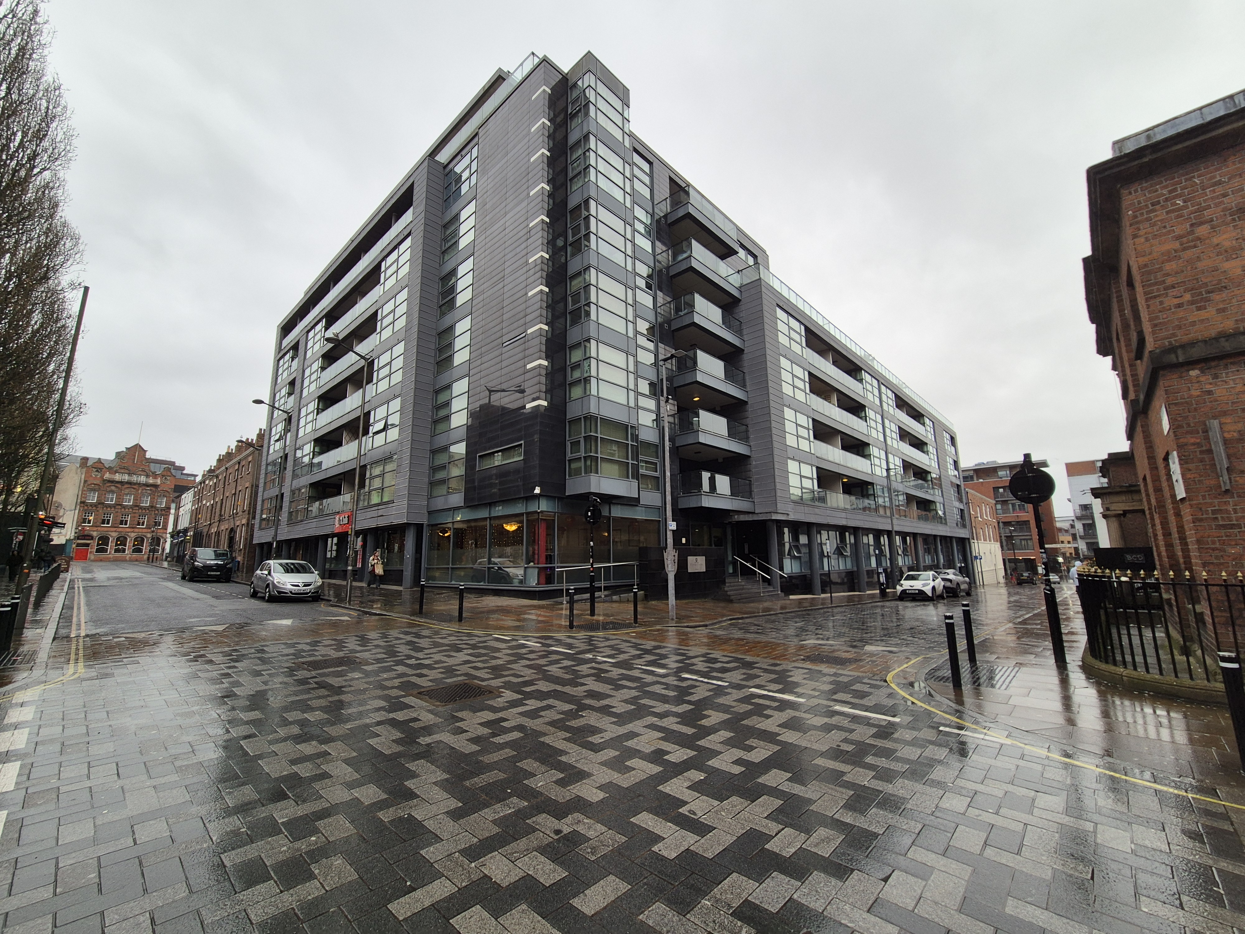 2 bedroom Apartment For Sale