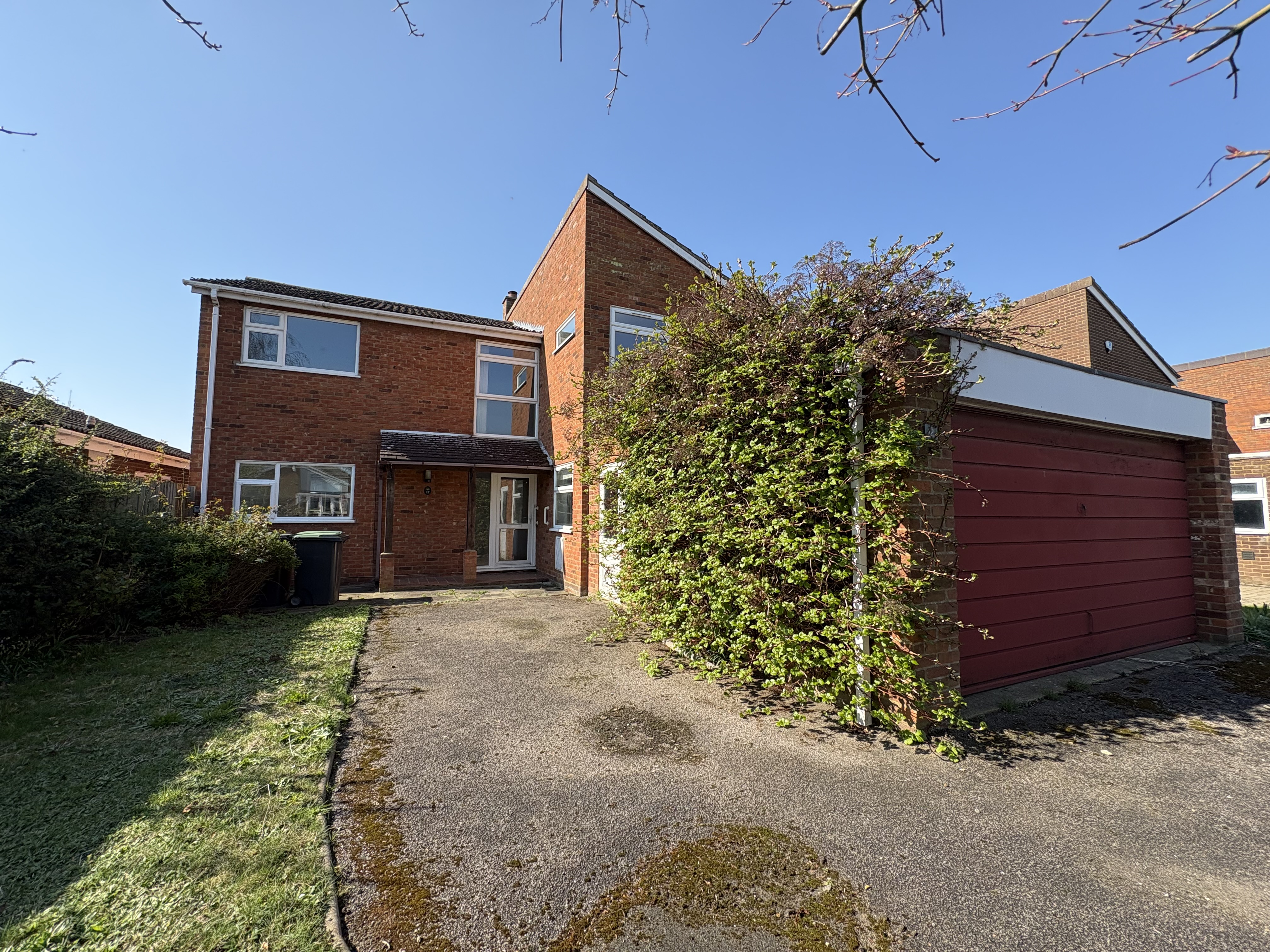  Detached house For Sale