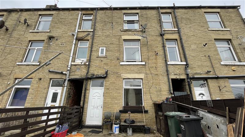 1 bedroom Terraced House For Sale
