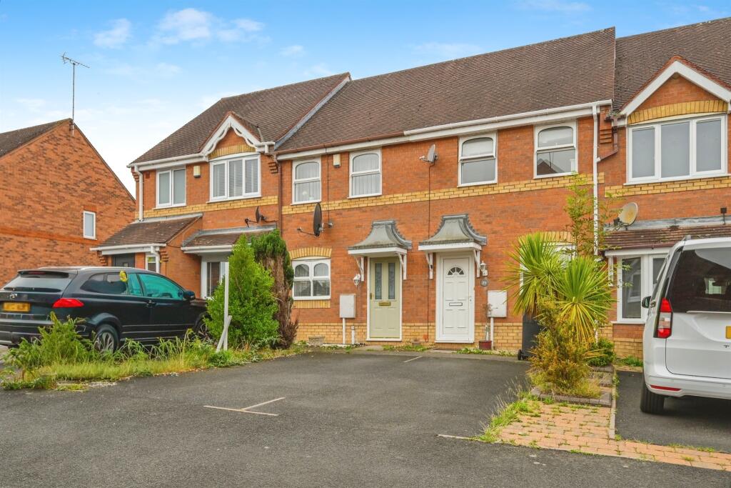  Terraced House For Sale