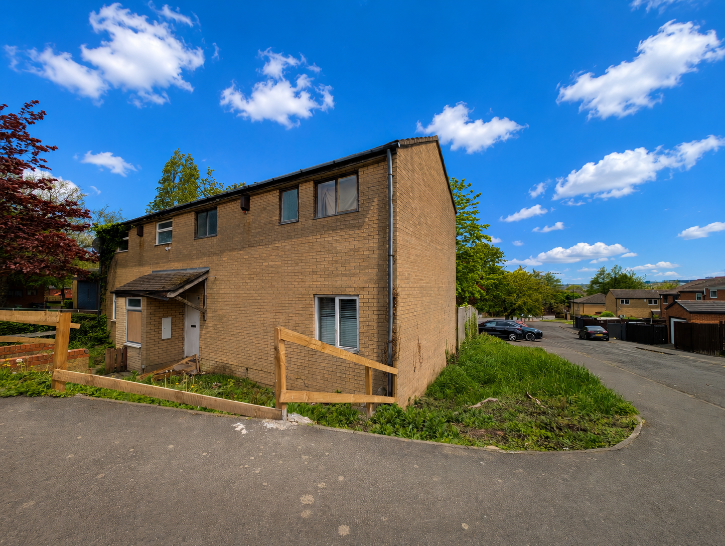 2 bedroom Semi-detached house For Sale