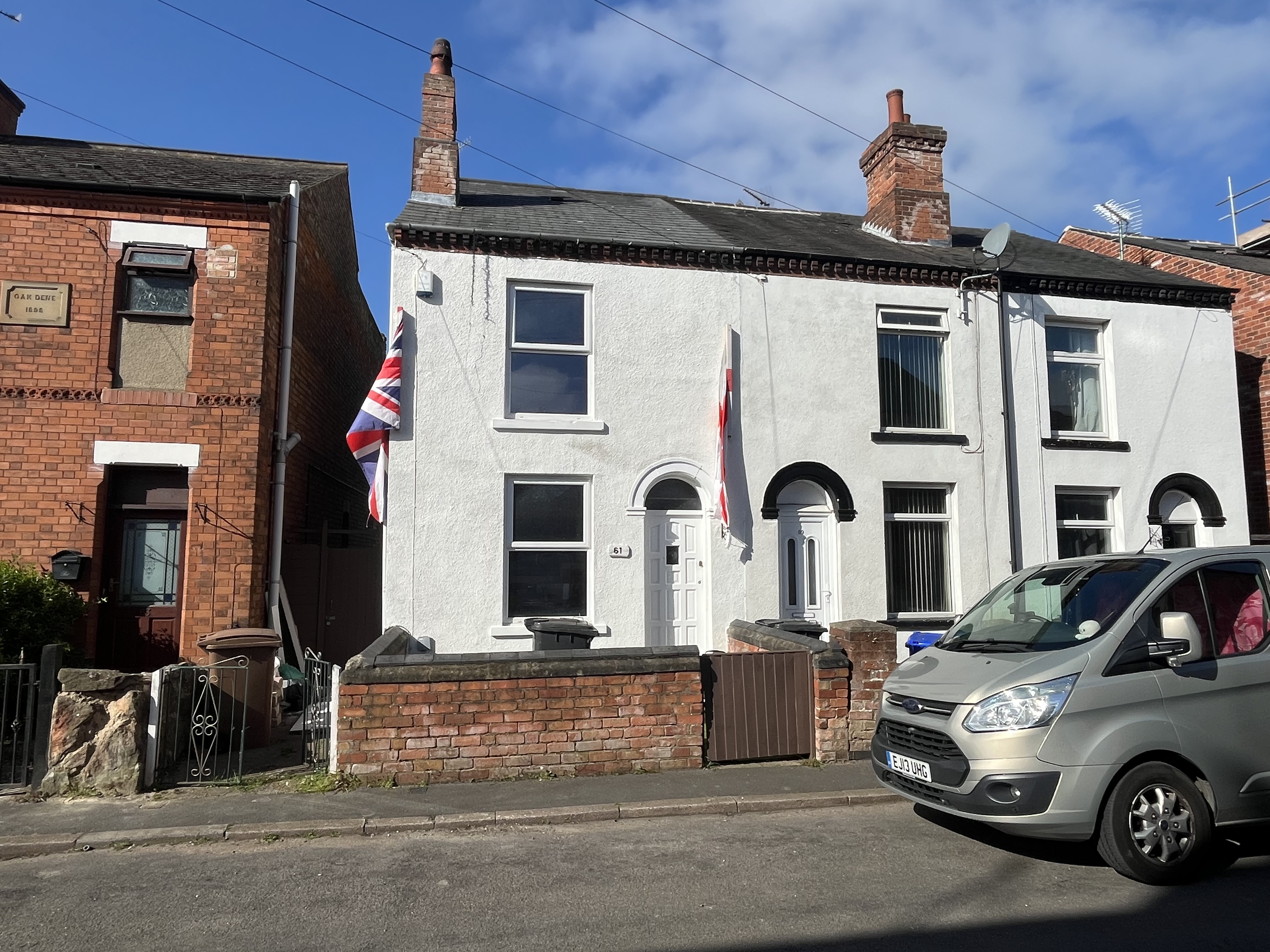 2 bedroom End of terrace house For Sale