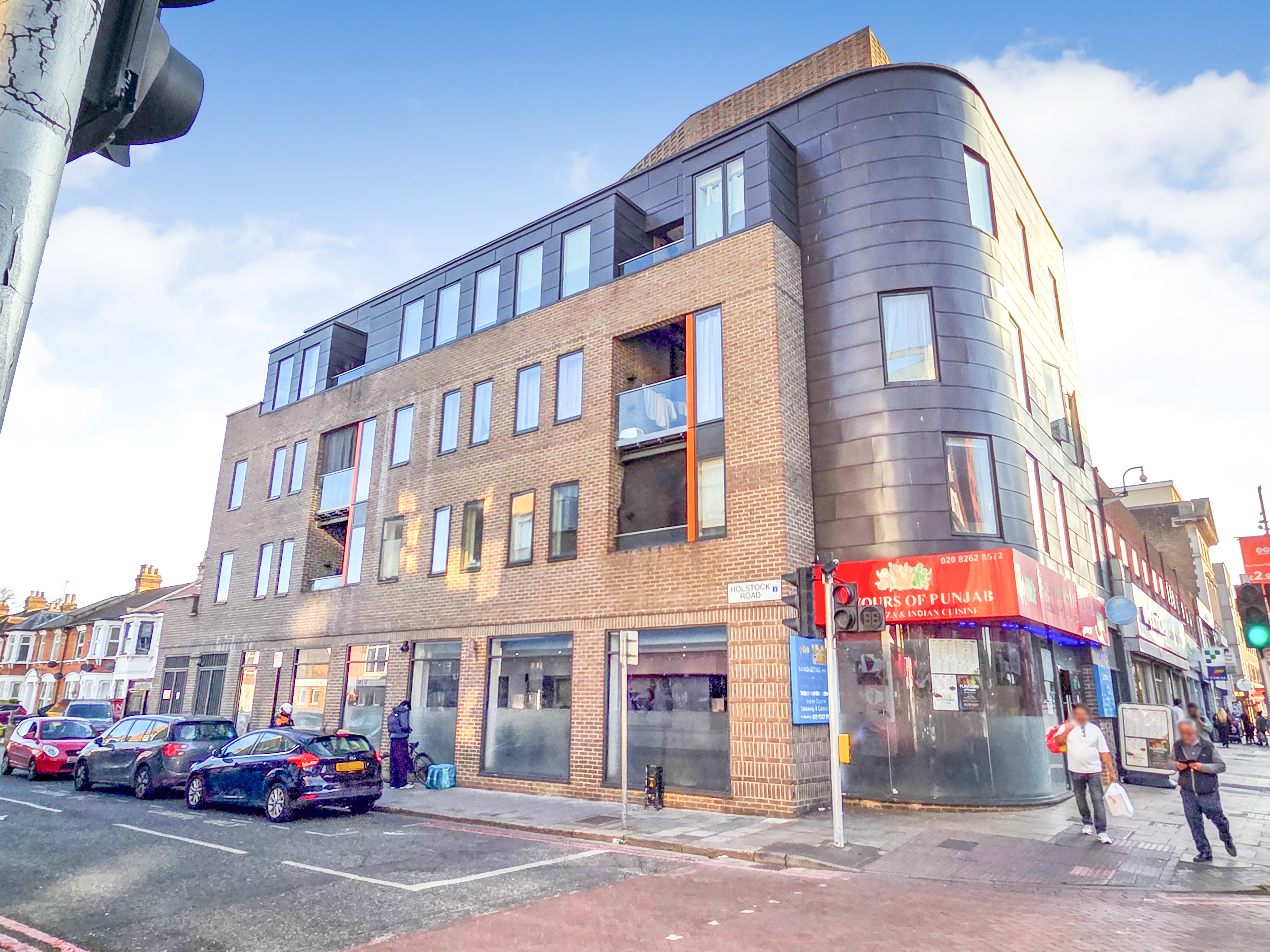  Flat For Sale