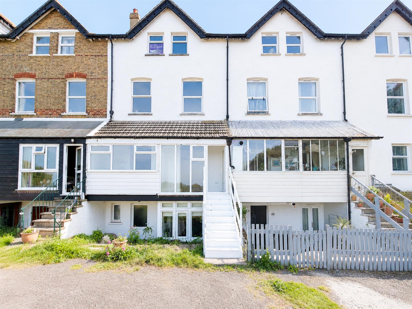 1 bedroom Flat For Sale