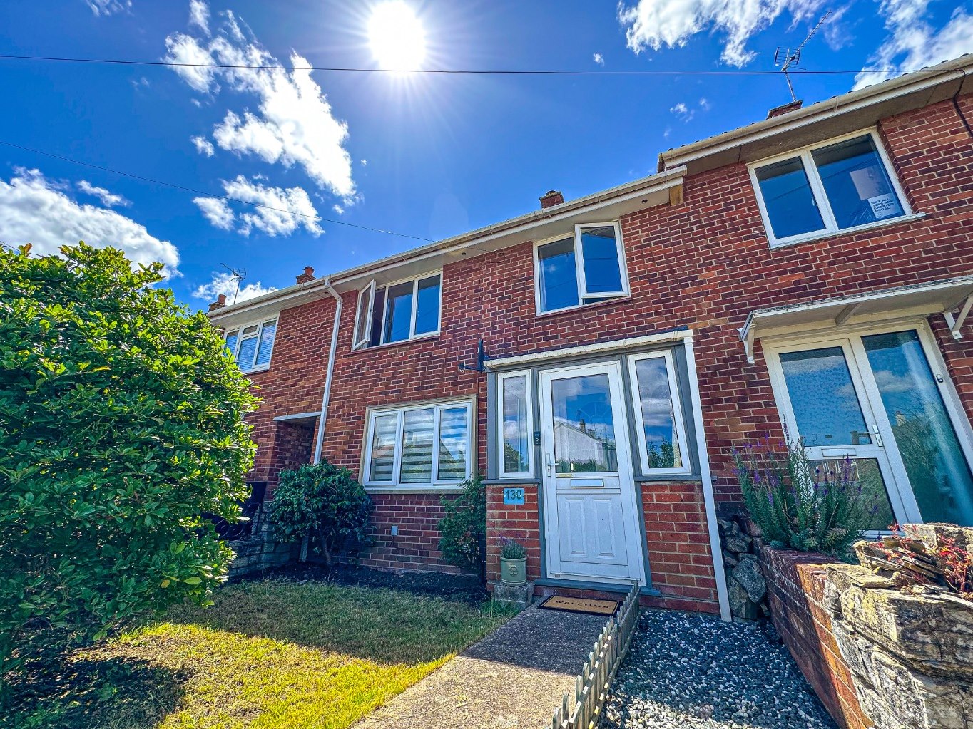3 bedroom Terraced House Under Offer