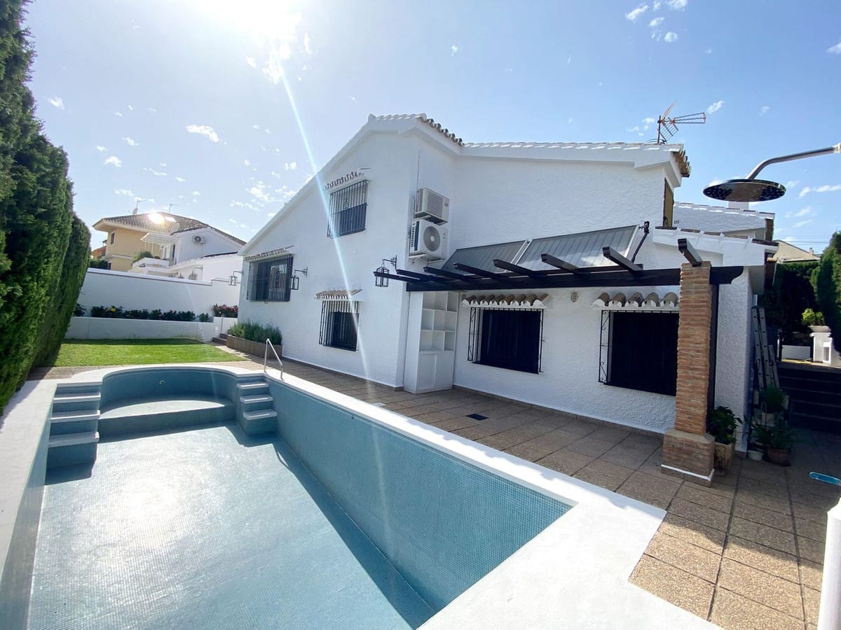 3 bedroom Villa For Sale