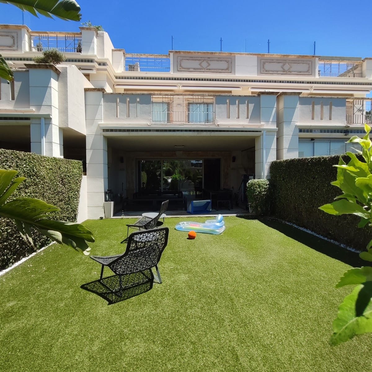4 bedroom Villa For Sale