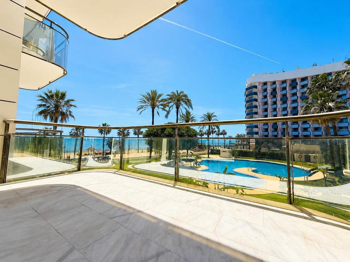 4 bedroom Apartment For Sale