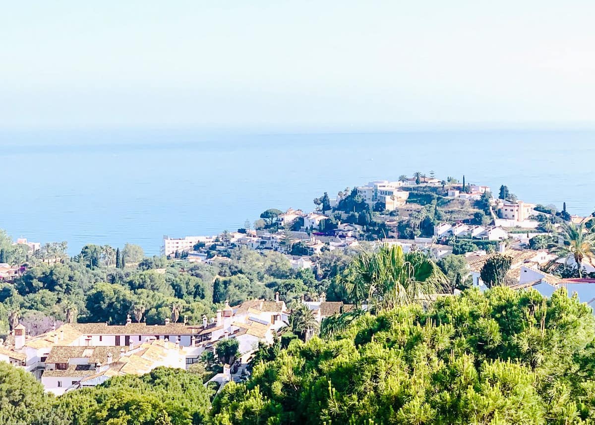 5 bedroom Villa For Sale