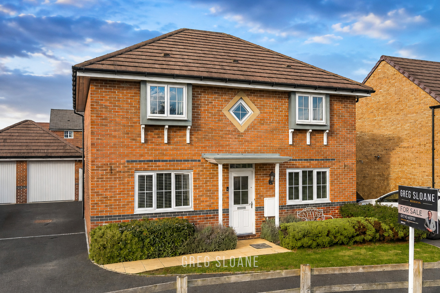 4 bedroom Detached house Under Offer