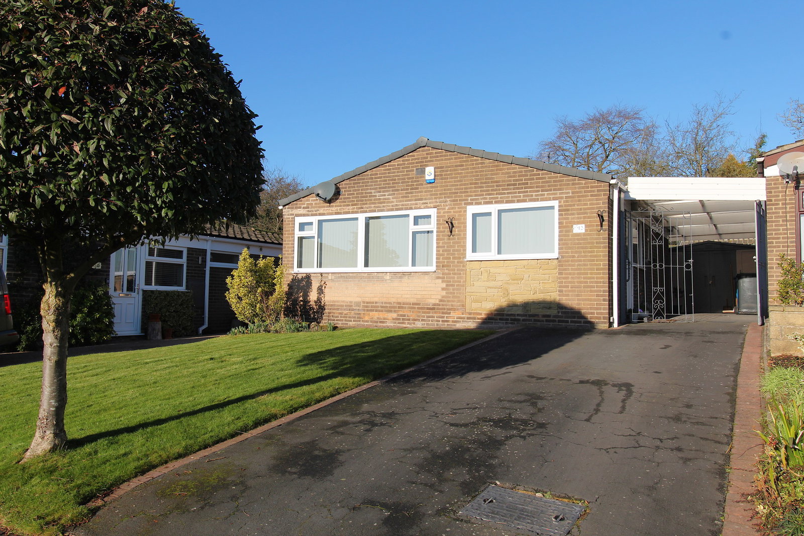 2 bedroom Detached bungalow Under Offer
