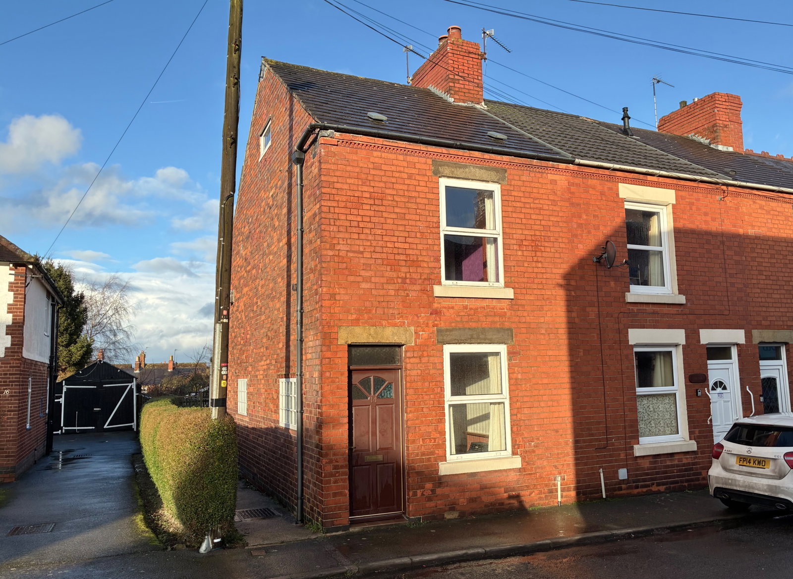 2 bedroom Terraced House Under Offer