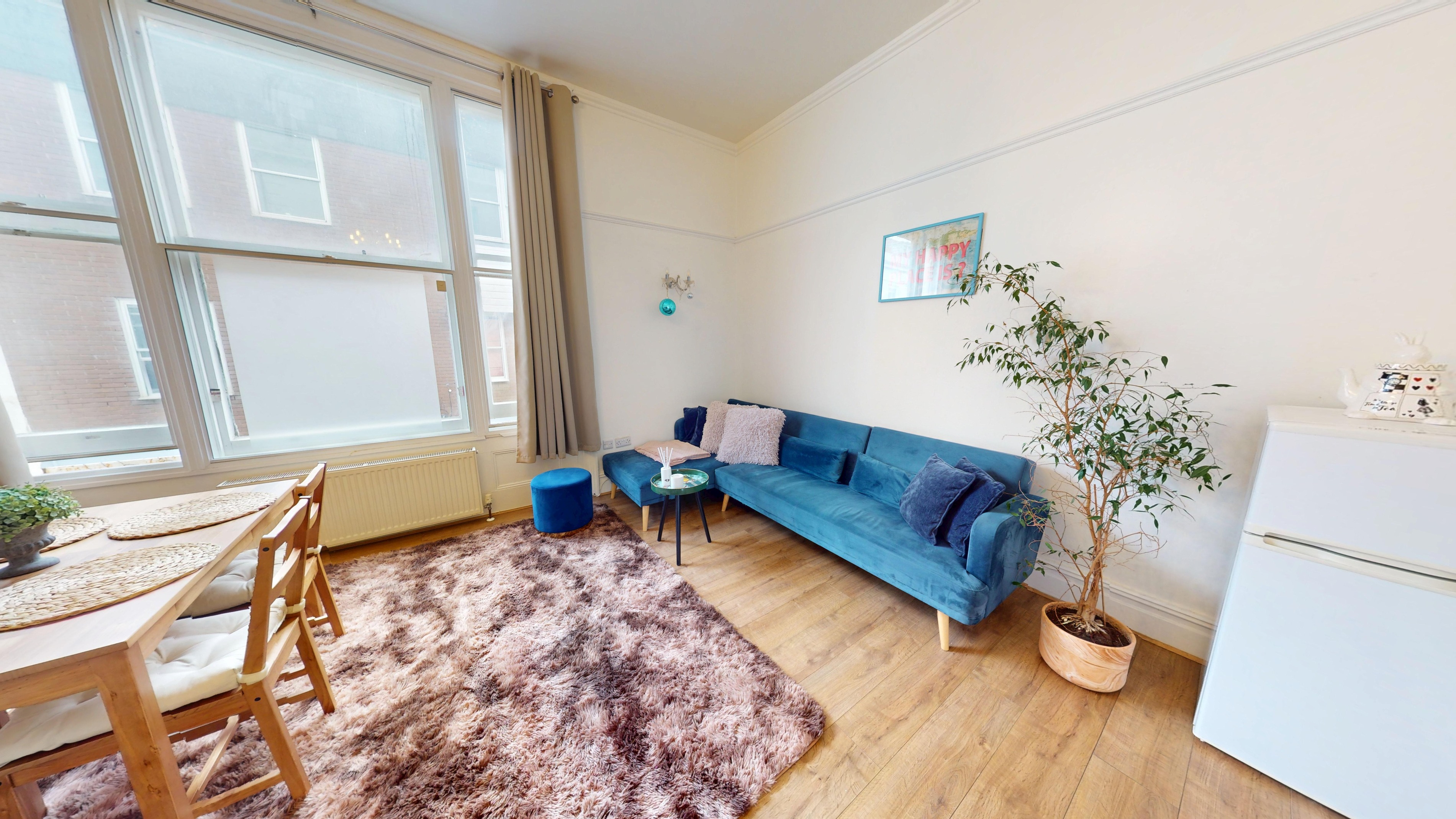 1 bedroom Flat To Let