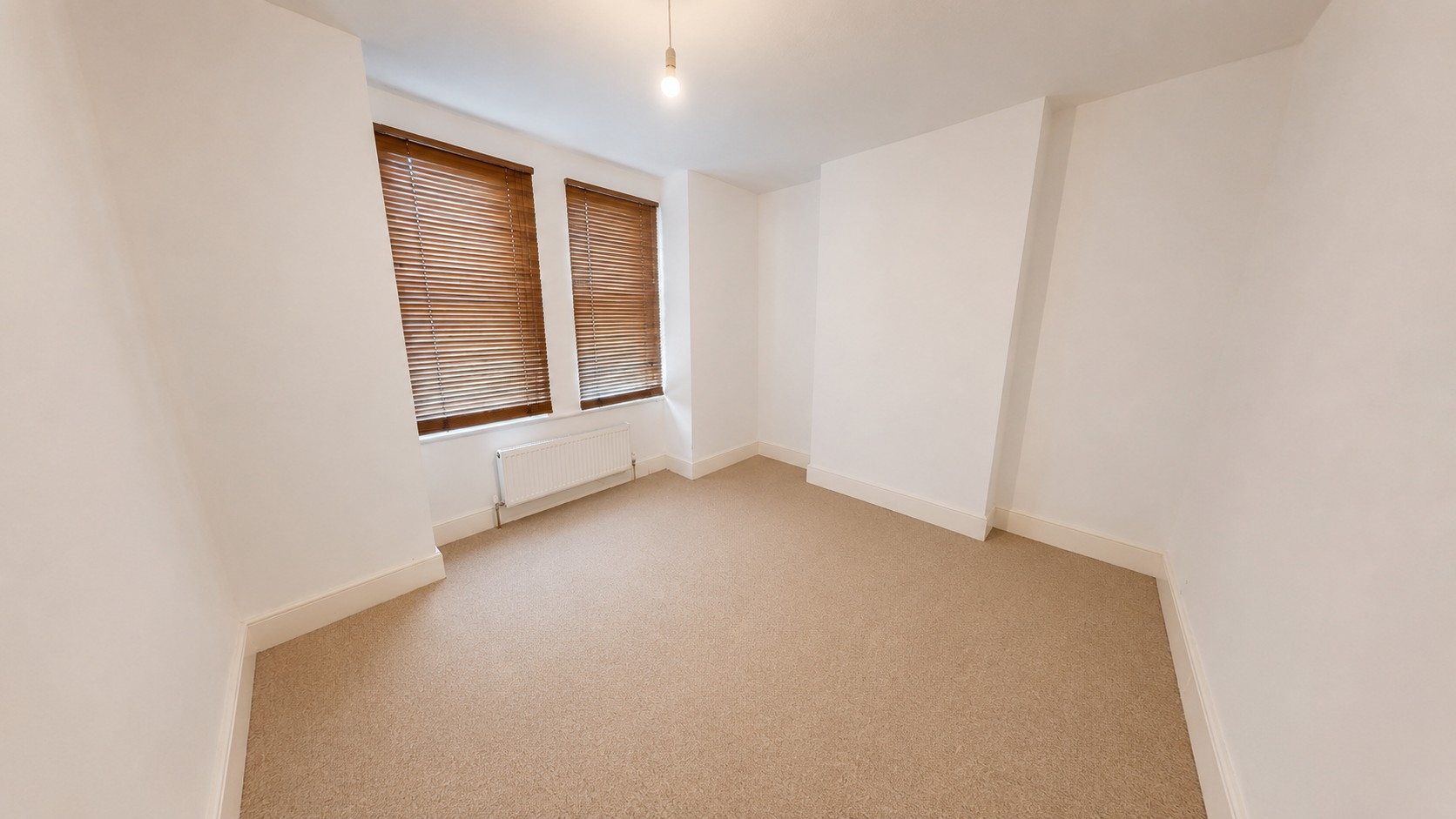 1 bedroom Flat To Let