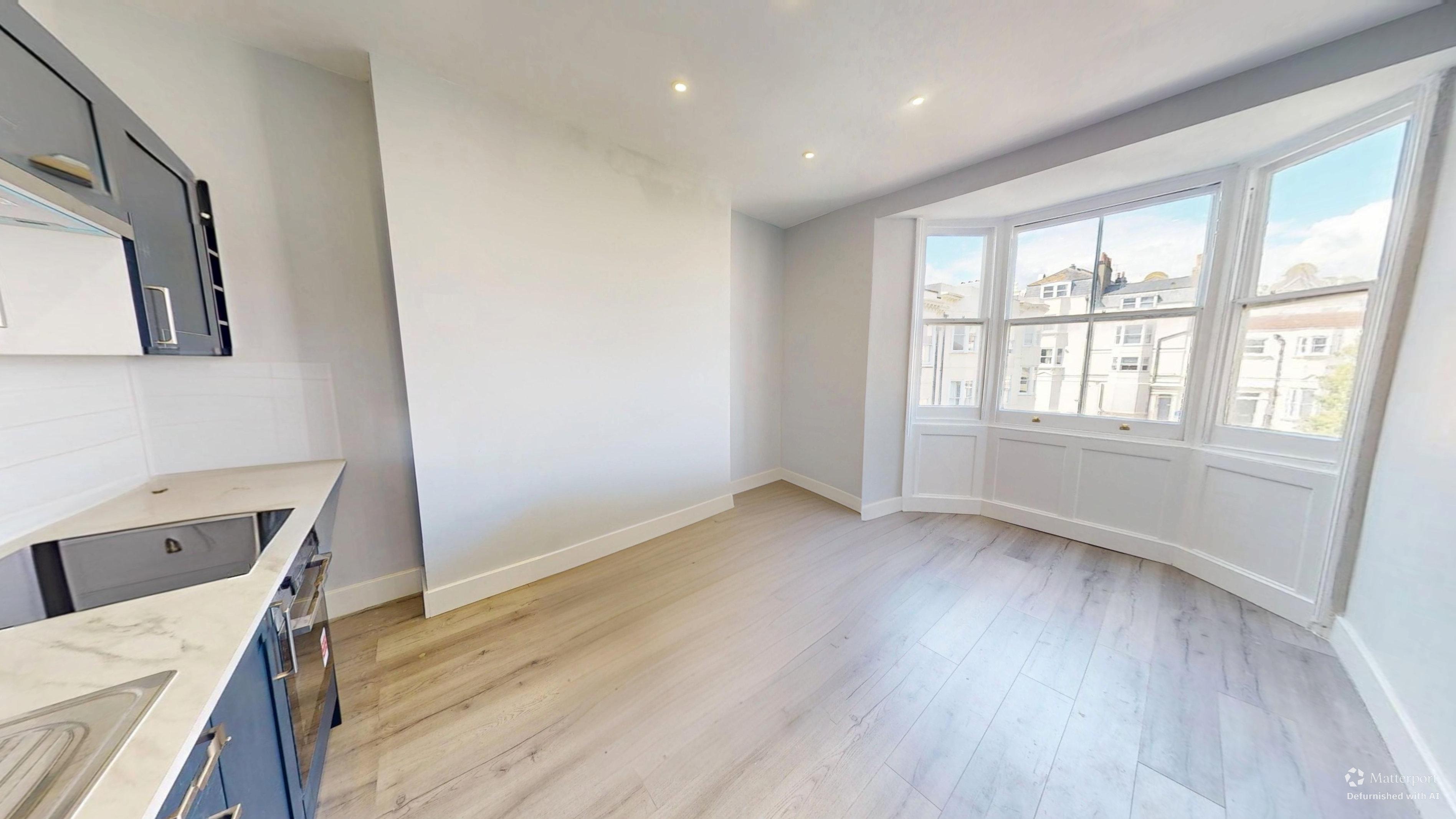 2 bedroom Flat To Let