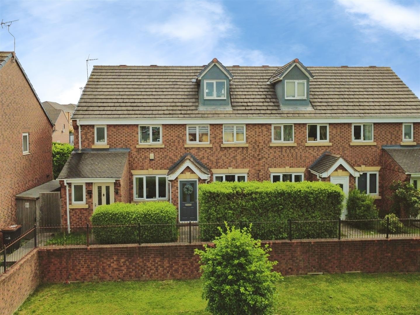 3 bedroom House (unspecified) For Sale