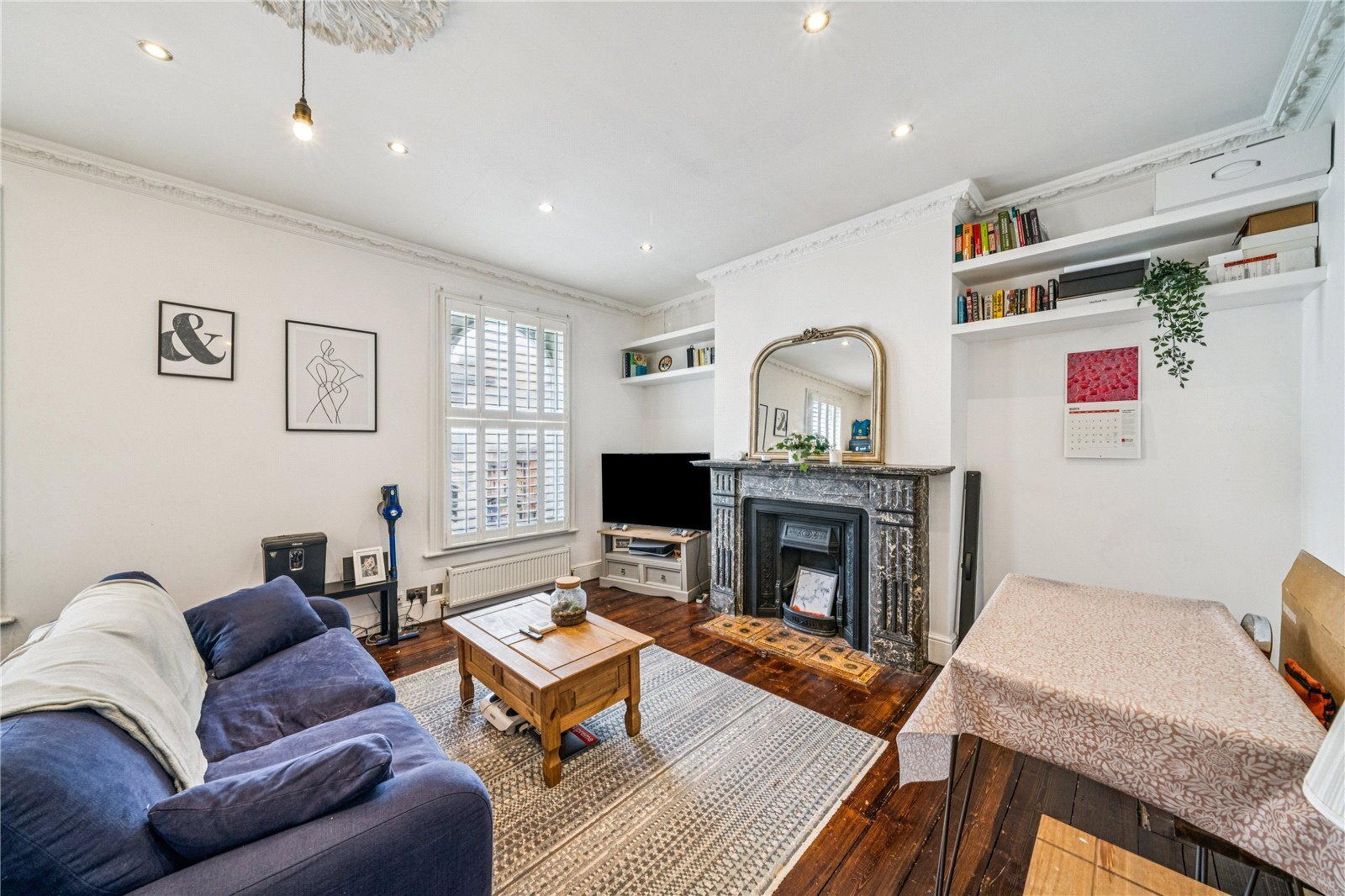 1 bedroom Flat For Sale