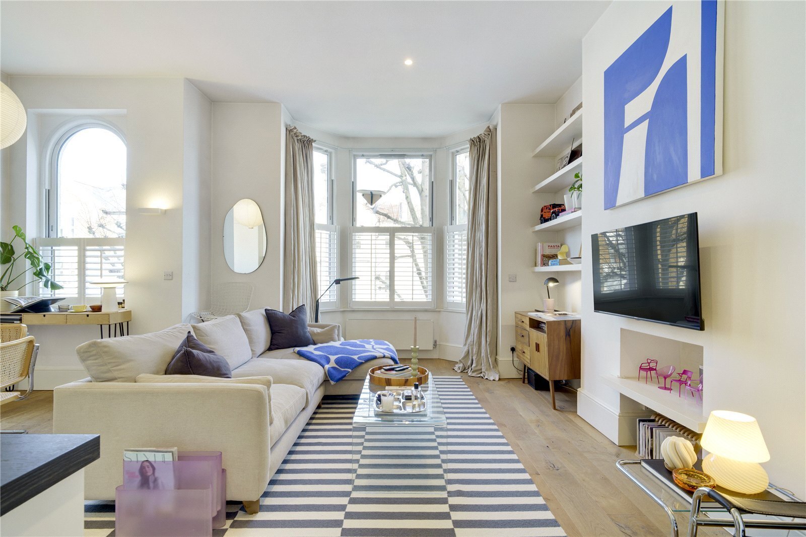 2 bedroom Flat Under Offer