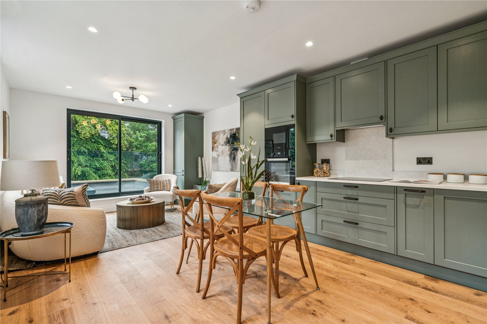 2 bedroom Flat Under Offer