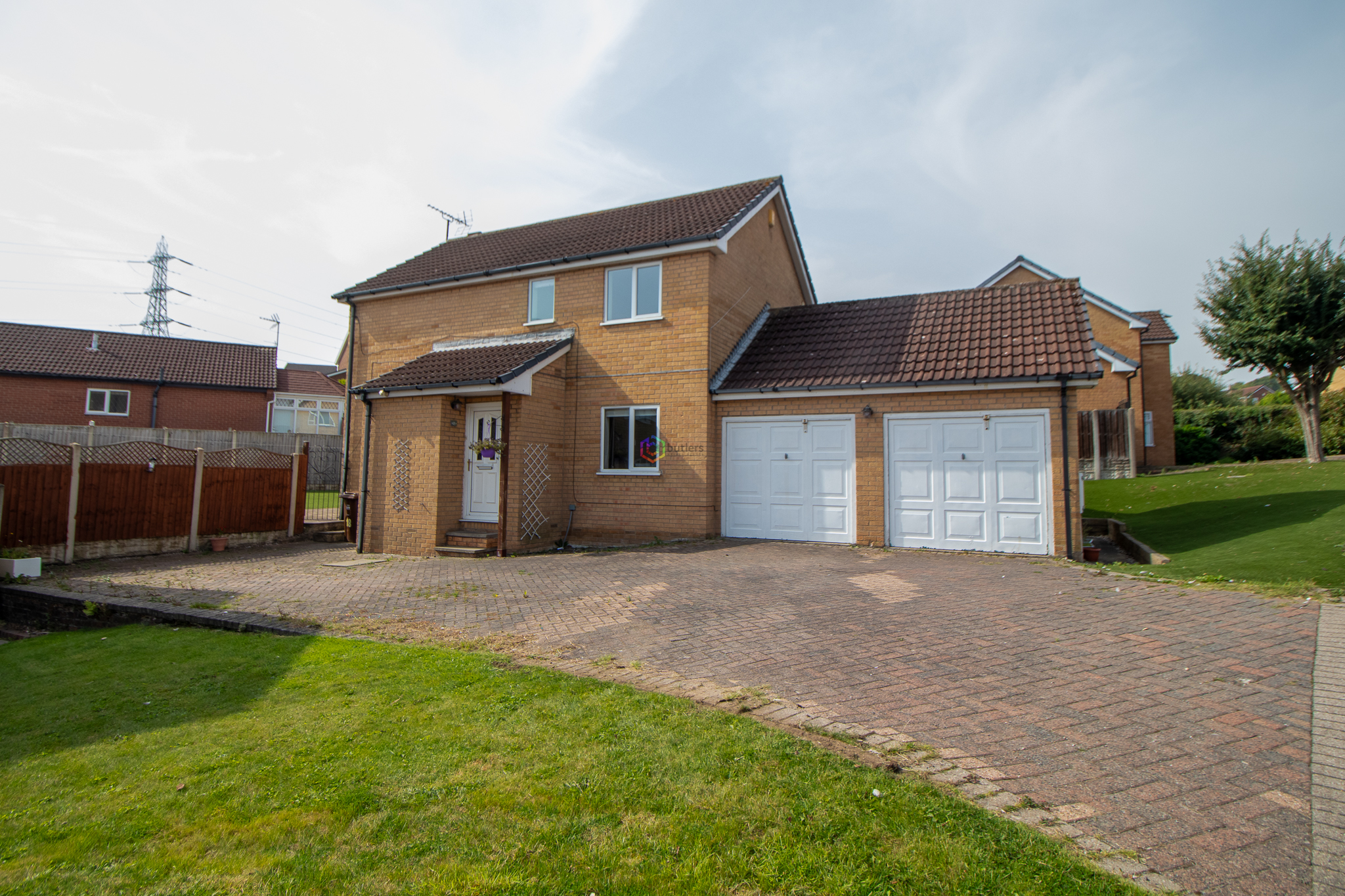 4 bedroom Detached house To Let