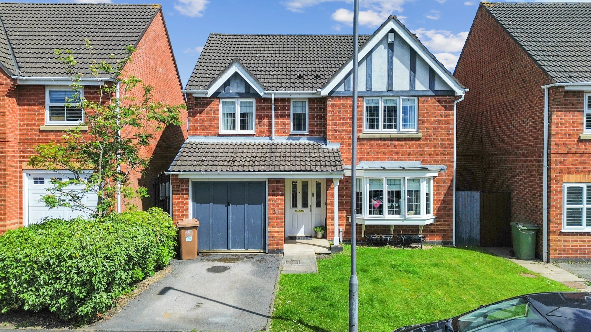 4 bedroom Detached house For Sale