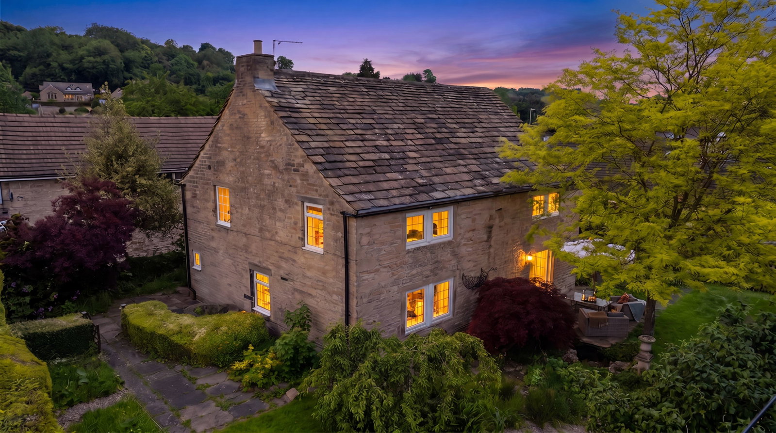 3 bedroom Detached house For Sale