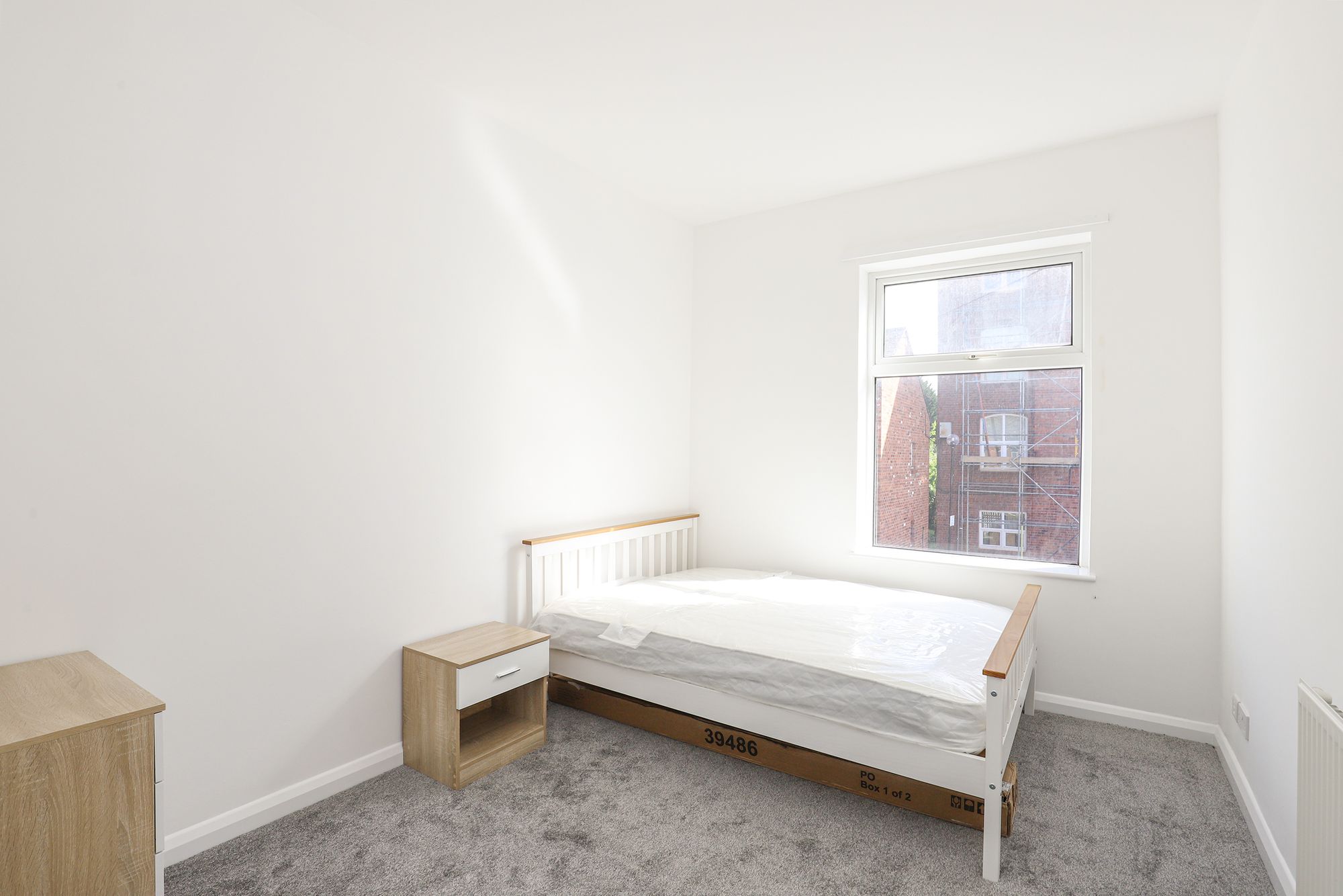 1 bedroom Flat To Let