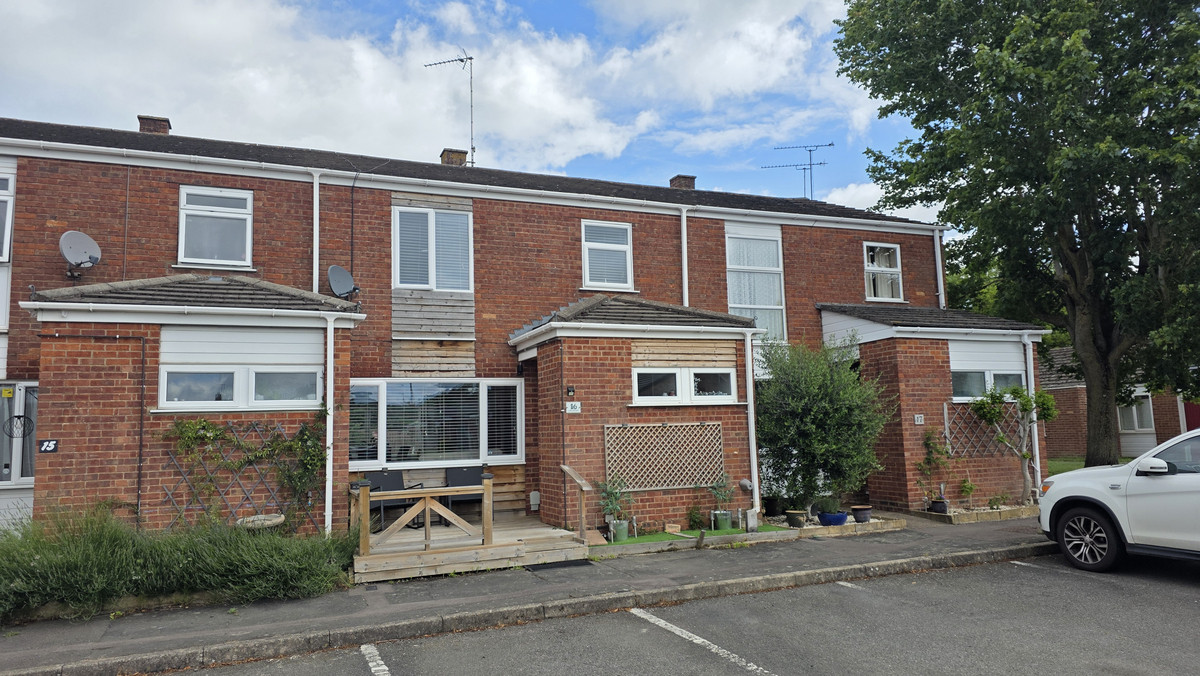 3 bedroom House (unspecified) For Sale