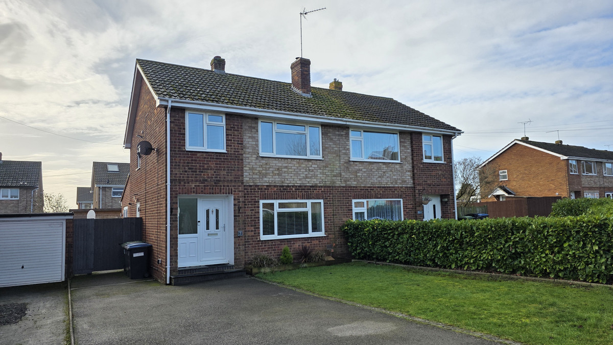 3 bedroom House (unspecified) For Sale