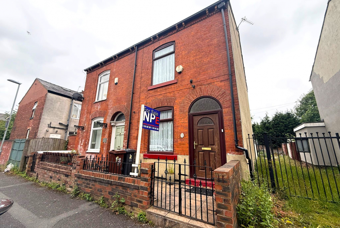 2 bedroom Terraced House Under Offer