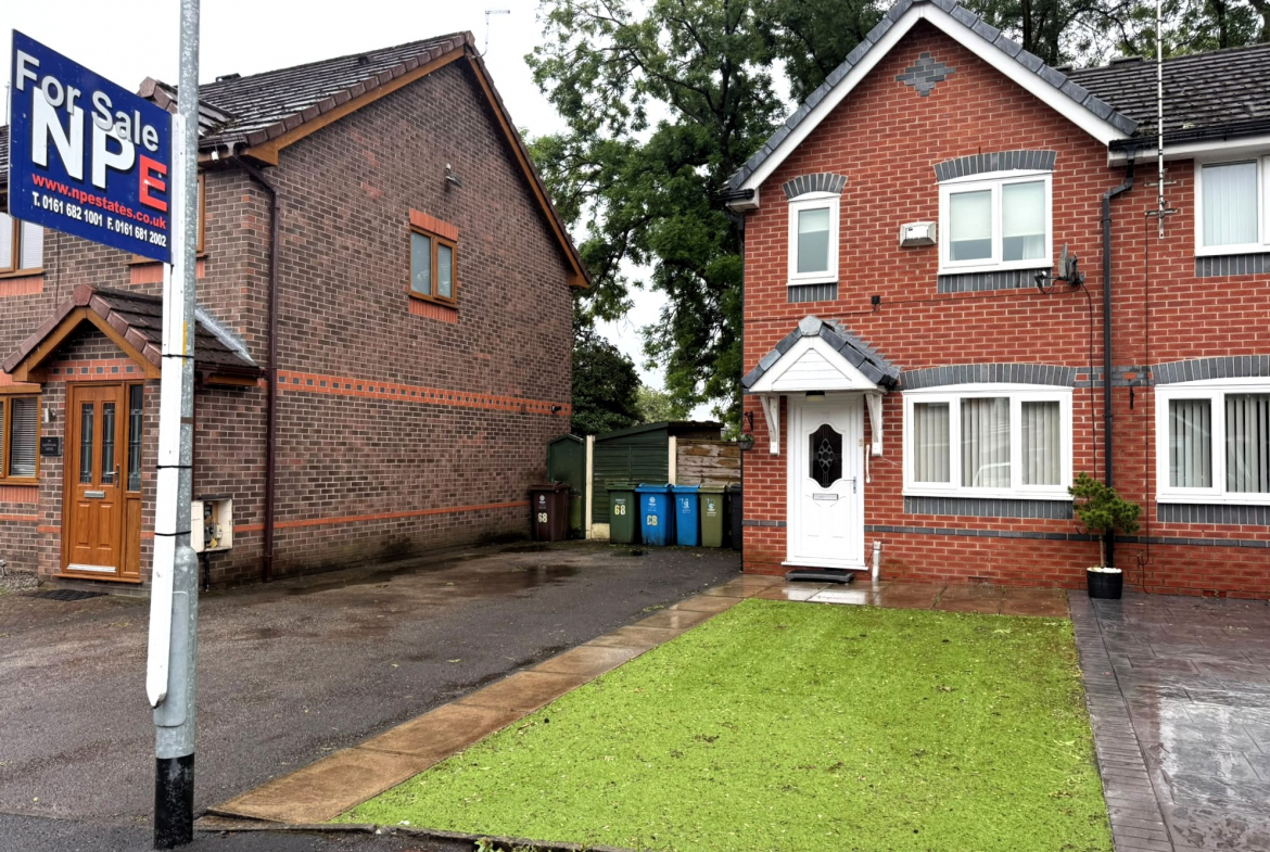 2 bedroom Town house Under Offer