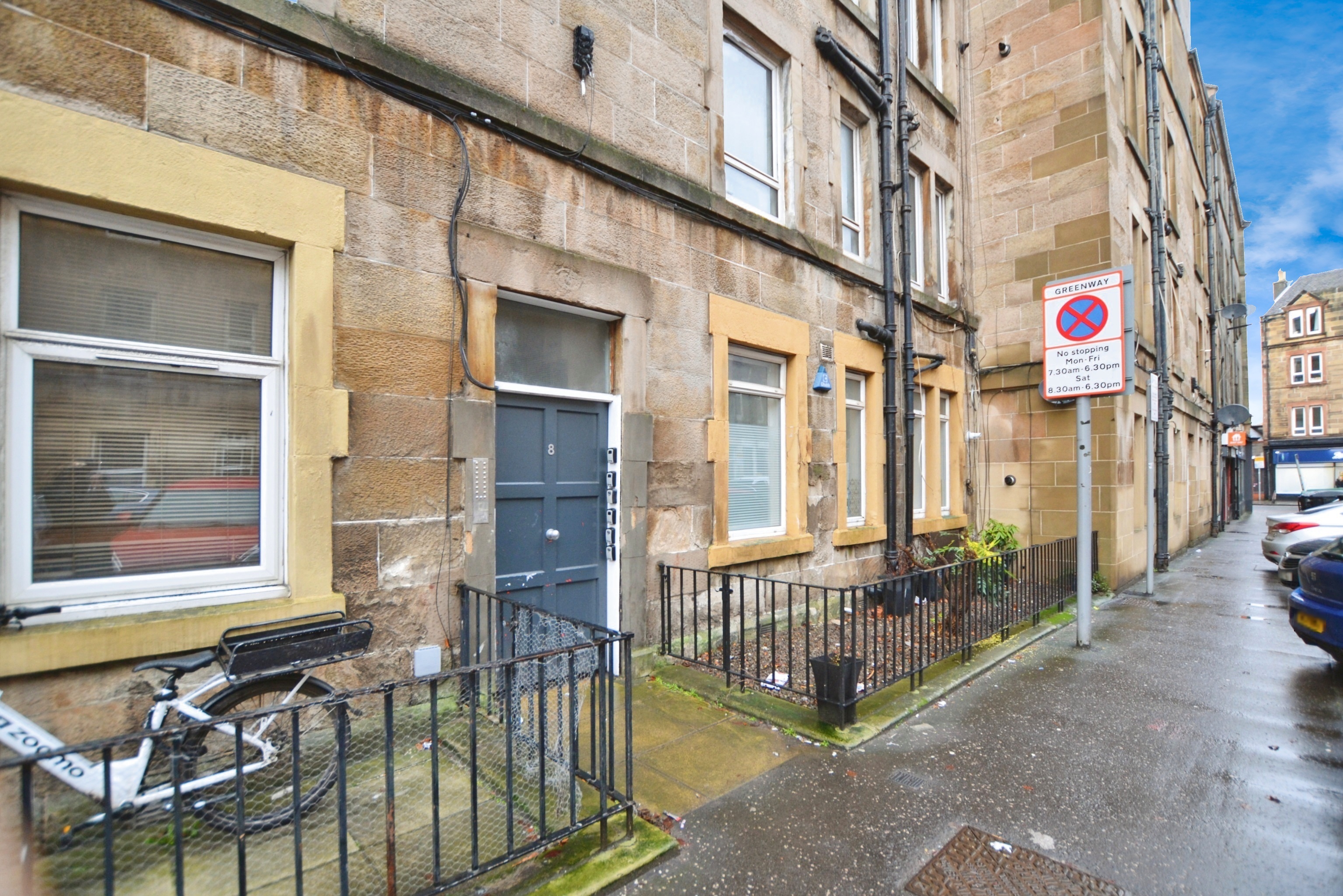 1 bedroom Flat To Let