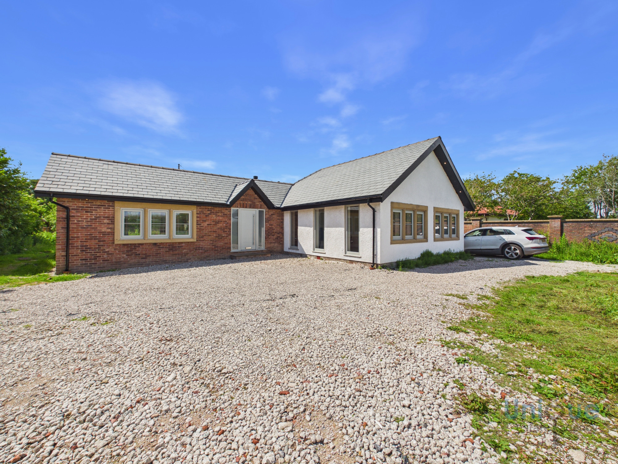 4 bedroom Link detached house For Sale