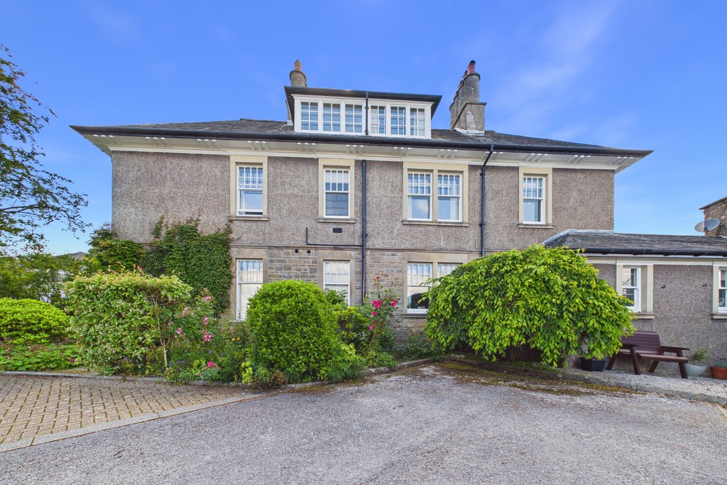 2 bedroom Duplex For Sale