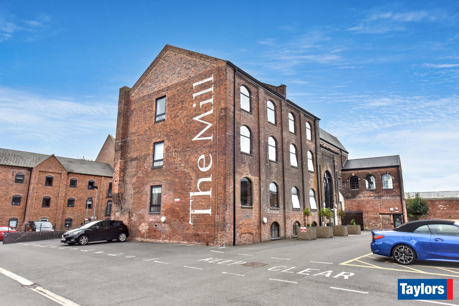 1 bedroom Apartment Under Offer