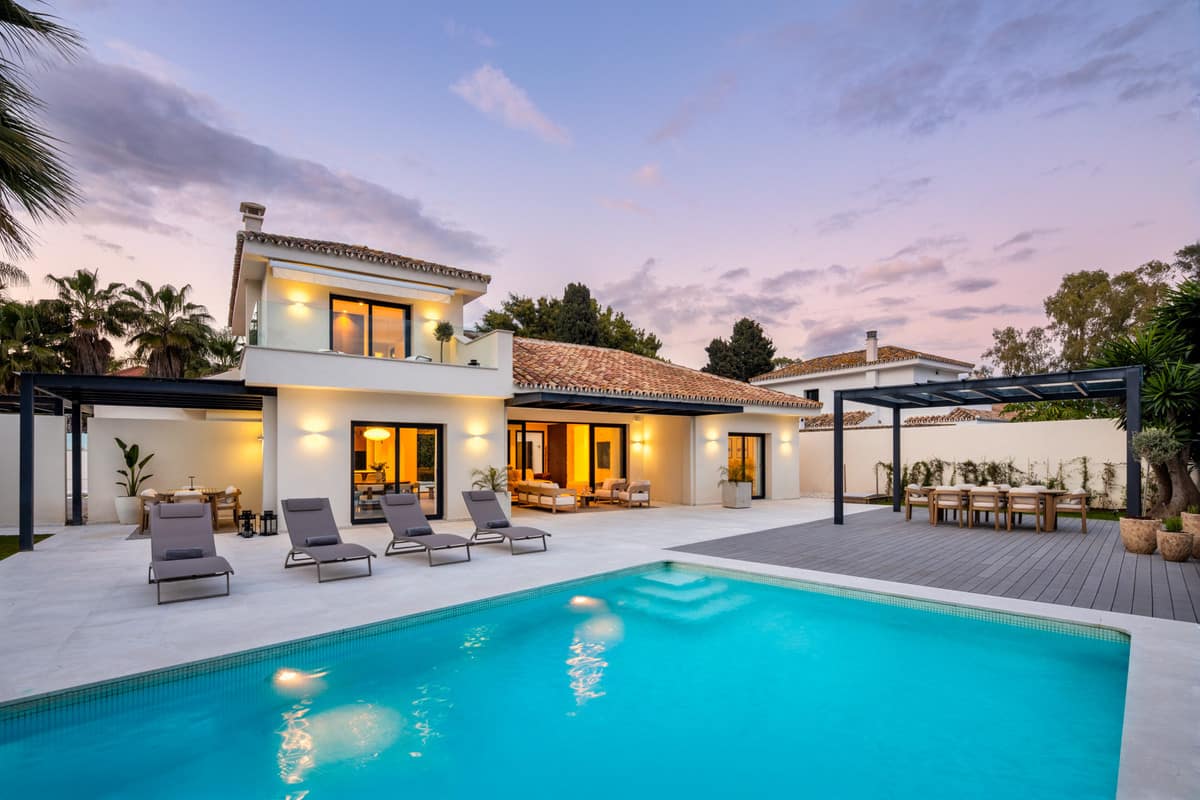 4 bedroom Villa For Sale
