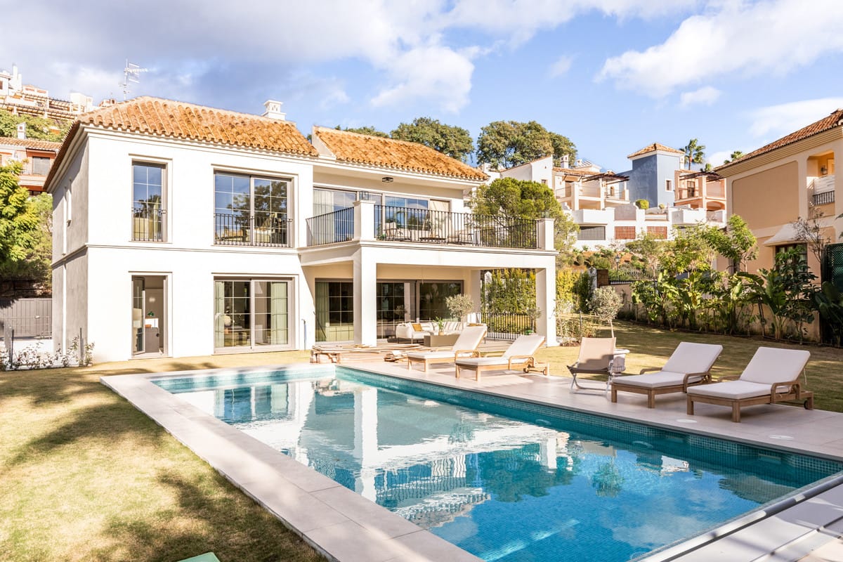 4 bedroom Villa For Sale